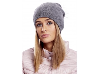 Casquette gris foncé