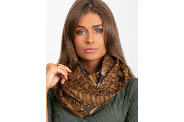 Écharpe marron clair