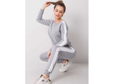 Ensemble gris