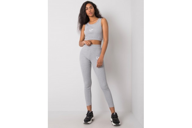 Ensemble gris