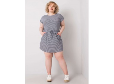 Robe blanche et bleu marine