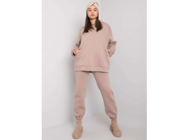 Ensemble beige foncé