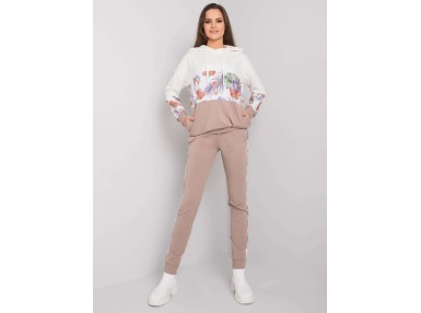 Ensemble blanc et beige