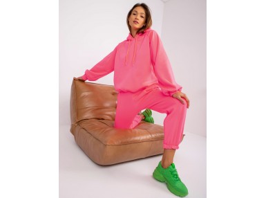 Ensemble rose fluo