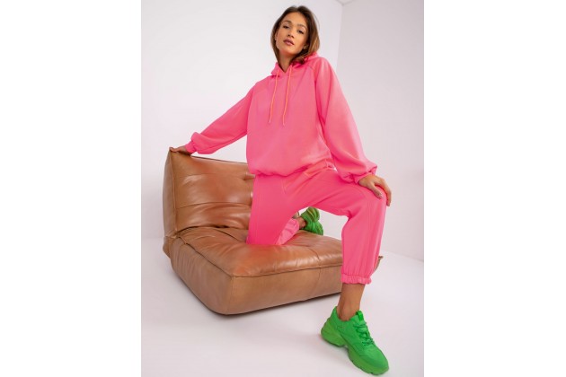 Ensemble rose fluo