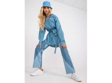 t-shirt bleu