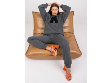 Ensemble gris foncé