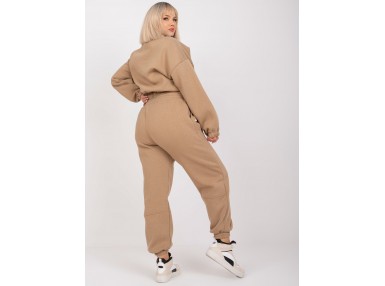 Ensemble beige foncé