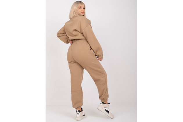 Ensemble beige foncé