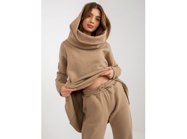 Ensemble beige foncé