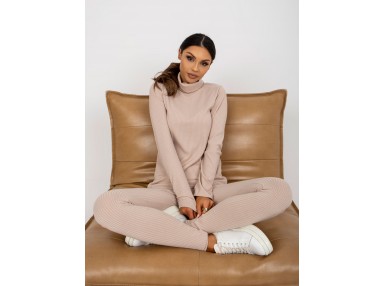 Pull en maille à col roulé - beige