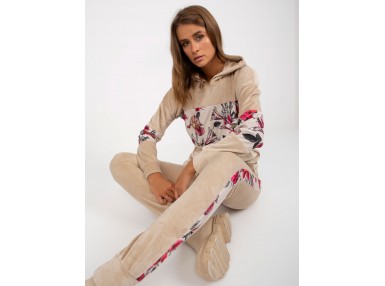 Ensemble beige
