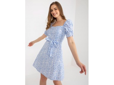 Robe blanche et bleue