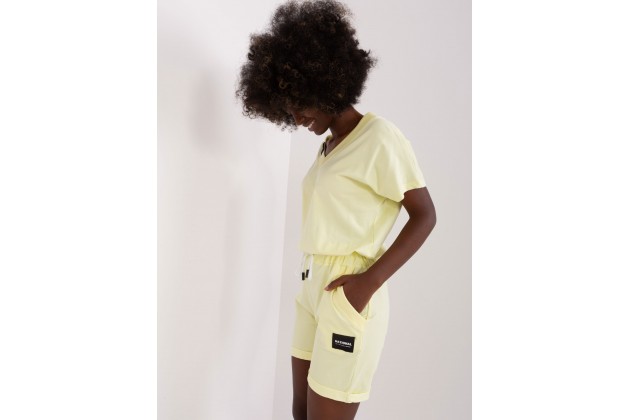 Combinaison jaune vif