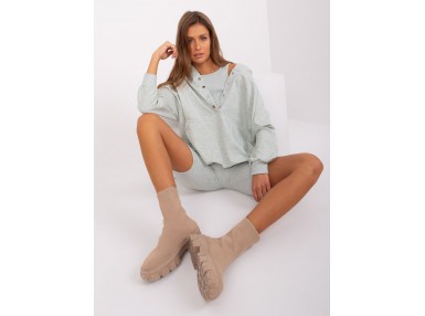 Ensemble gris clair