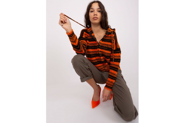 Pull orange