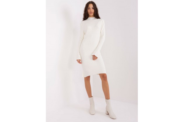 Robe courte ajustée en maille  - écru