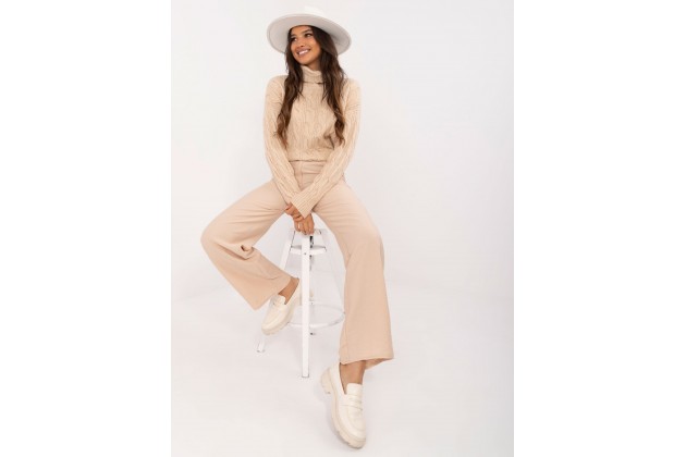 Pull en maille torsadée - beige