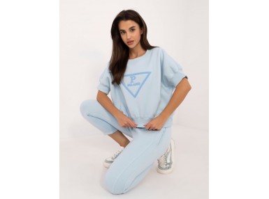 Ensemble avec t-shirtet pantalon - bleu clair