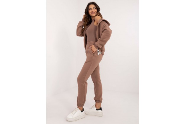 Ensemble sportif trois pièces - marron