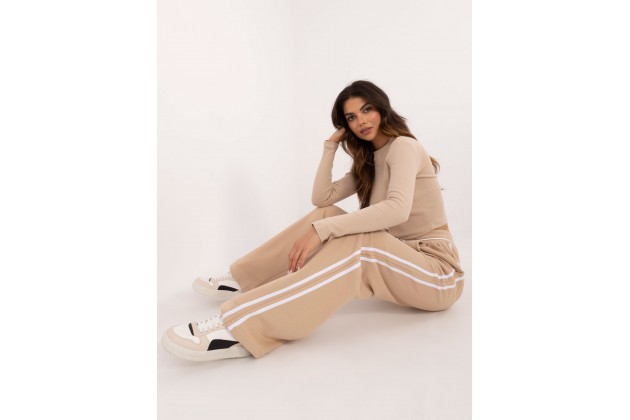 Ensemble avec t-shirtet pantalon - beige