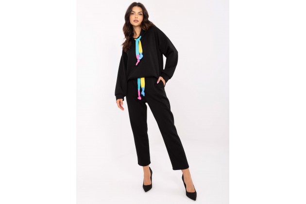 Ensemble avec sweat et pantalon - noir